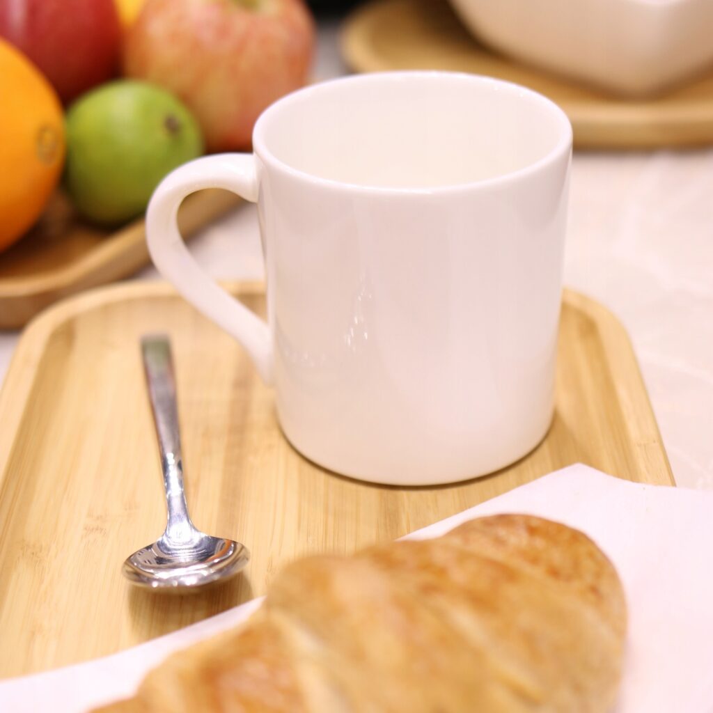 Kubek 350 ml biały porcelanowy WL-993040/A