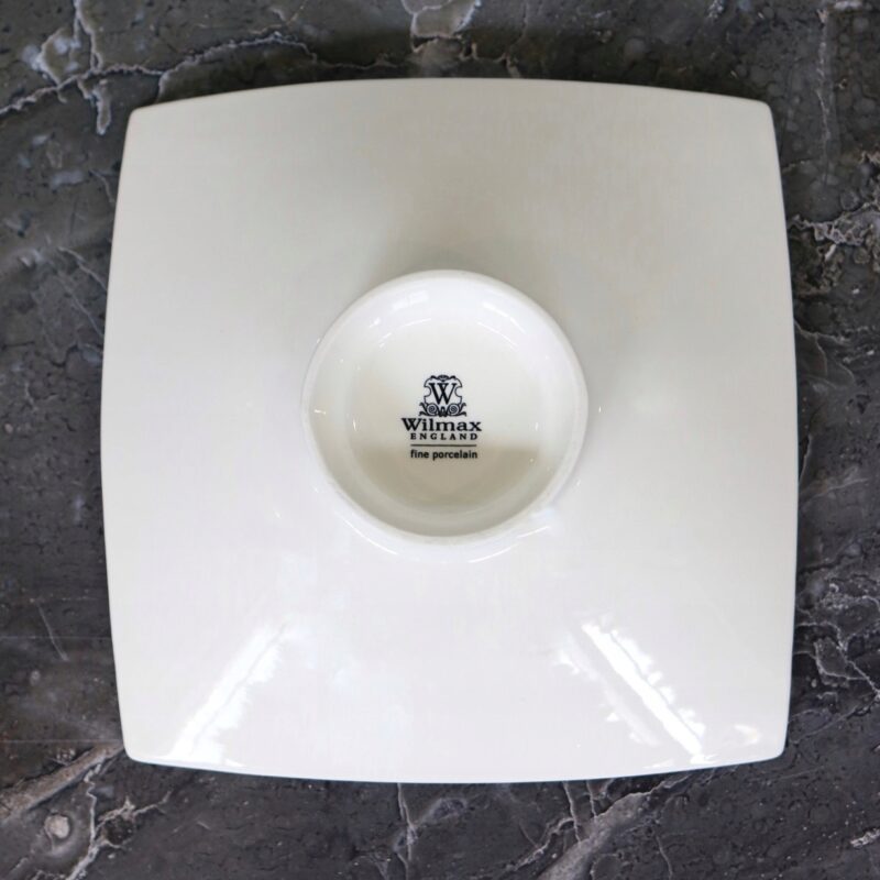 Talerz kwadratowy 26 cm biały porcelanowy WL-991376/A