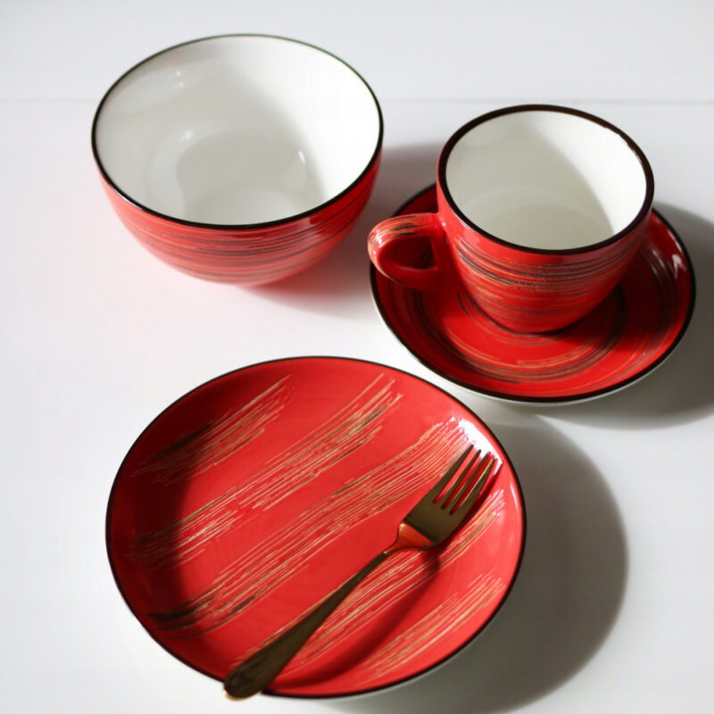 Misa sałatkowa czerwona porcelanowa 19 cm 1700 ml WL-669232/A