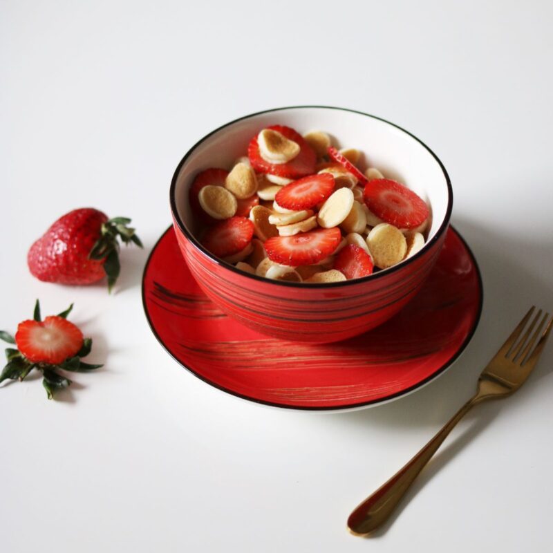 Misa sałatkowa czerwona porcelanowa 14 cm 600 ml WL-669230/A