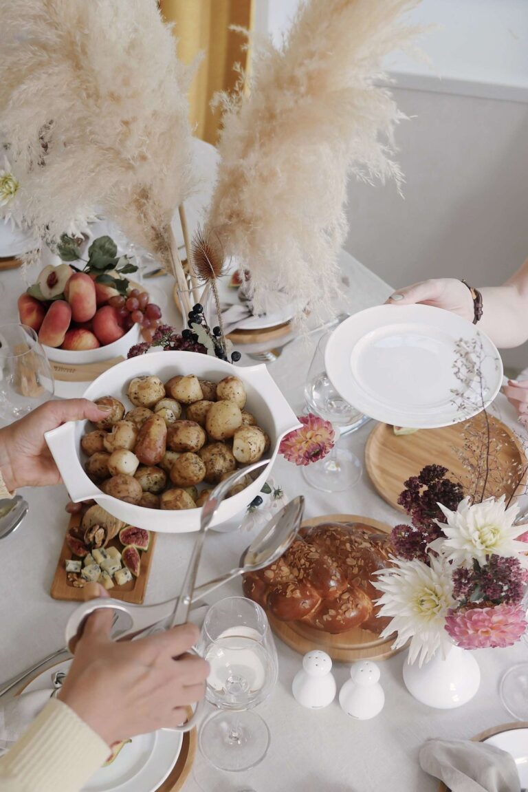 Linen, bamboo and Wilmax porcelain in an autumn table setting